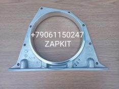 Крышка сальника коленвала 3933384 3921042, 3907535 , корпус сальника коленвала ISLE Хайгер Хагер Higer 6129, Yutong Ютонг 6122, Кинг лонг King Long 6127 6129